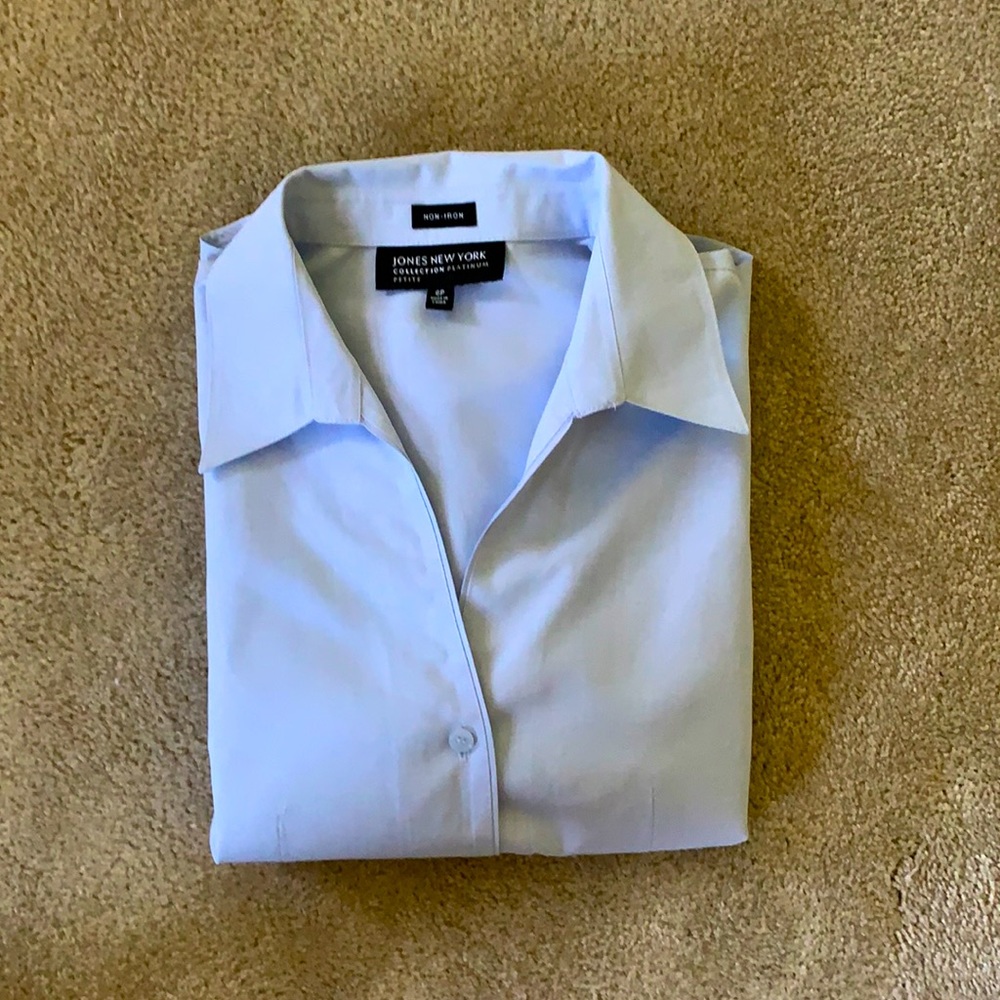 Jones New York Platinum collection Button Down